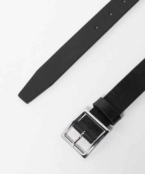 green label relaxing（グリーンレーベルリラクシング）の「GLR レザー スクエア 30 ベルト（ベルト・メンズ・ブラック/ダークブラウン・L/M）」の8枚目の写真