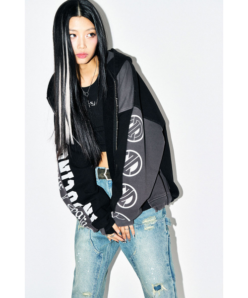 SCHISM INDUCING(スキズムインデューシング)の「SCHISM TANK TOP, BLACK(Tシャツ/カットソー・レディース・その他・FREE)」の2枚目の写真
