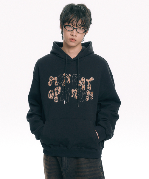 MOO（エムオーオー）の「レオパードアップリケフード - ブラック（パーカー・レディース・ブラック・MEDIUM/LARGE）」の3枚目の写真