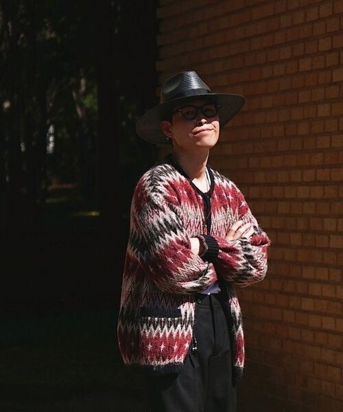 OGARP(オガープ)の「Navaho Mohair Jacquard Cardigan Red(カーディガン/ボレロ・レディース・レッド・1/2)」の3枚目の写真