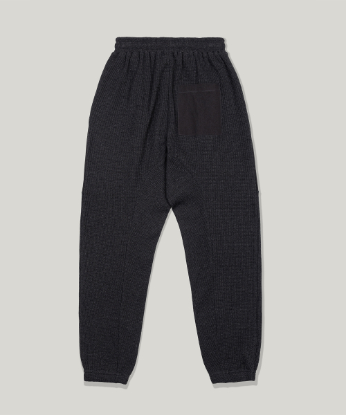 FLAWSROOM（フローズルーム）の「Round Panel Jogger Pants [CHARCOAL]（スウェットパンツ・レディース・その他・LARGE/MEDIUM）」の3枚目の写真