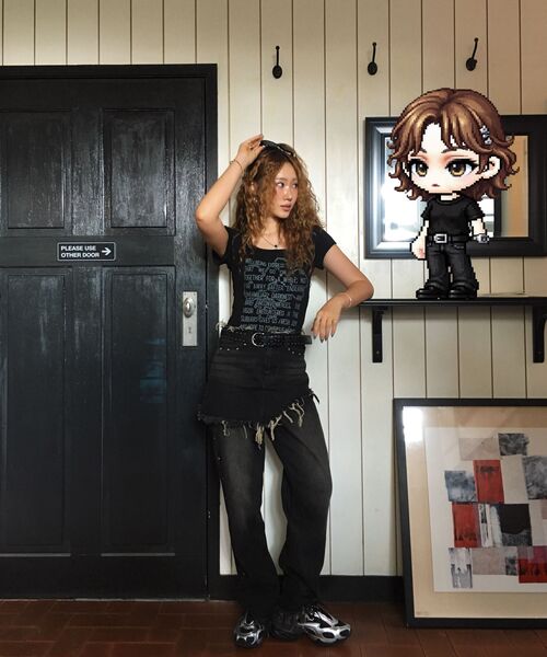 ZIZEMUSEUM(ジゼミュージアム)の「STUD DENIM SKIRT LAYERED PANTS (BLACK)(デニムパンツ・レディース・その他・SMALL/MEDIUM/LARGE)」の6枚目の写真