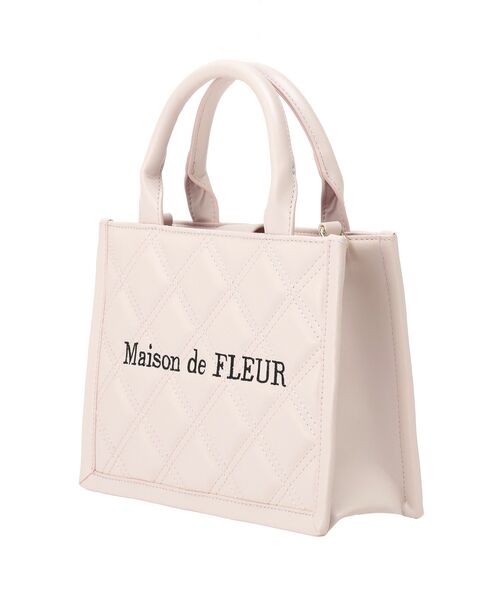 Maison de FLEUR（メゾンドフルール）の「ミニポーチ付きキルティングトートバッグ（ハンドバッグ・レディース・ブラック/ピンク・FREE）」の15枚目の写真