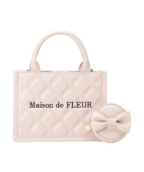 Maison de FLEUR（メゾンドフルール）の「ミニポーチ付きキルティングトートバッグ（ハンドバッグ・レディース・ブラック/ピンク・FREE）」の9枚目の写真