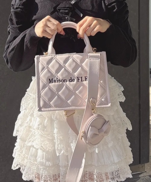 【NEW】メゾン ド フルール（Maison de FLEUR）/ミニポーチ付きキルティングトートバッグ ミニポーチ付きキルティングトートバッグ（ハンドバッグ）｜Maison de