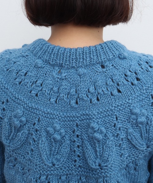 CHILD WOMAN（チャイルドウーマン）の「ネパールギルボックス 求心もよう編みプルオーバー（ニット/セーター・レディース・サックスブルー・FREE）」の8枚目の写真