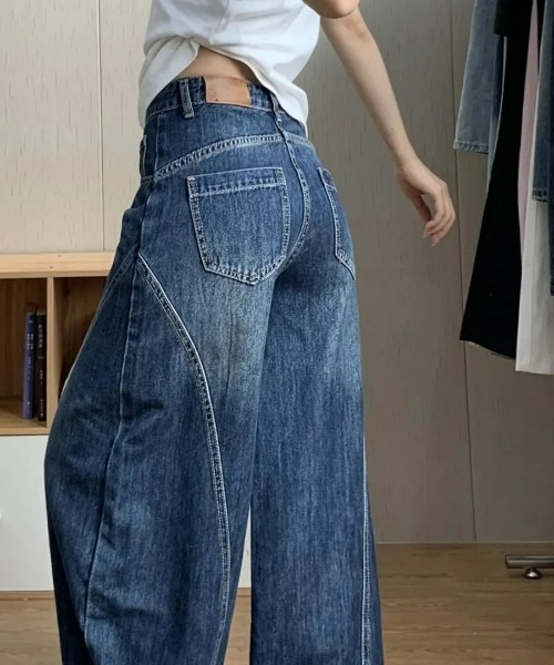 REBALANCE(リバランス)の「ワイドデニムパンツ(デニムパンツ・レディース・A/B・LARGE/MEDIUM)」の3枚目の写真