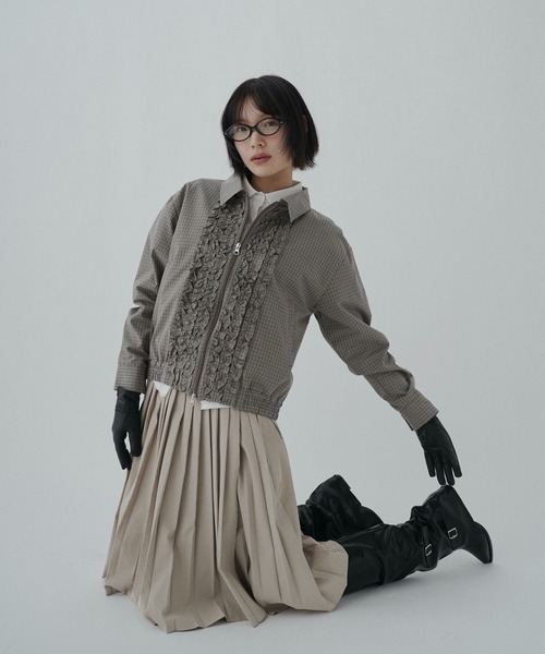 FEKETE（フェケテ）の「check frill shirt blouson / チェックフリルシャツブルゾン（ブルゾン・レディース・ブラック/ベージュ・LARGE/MEDIUM/SMALL）」の21枚目の写真