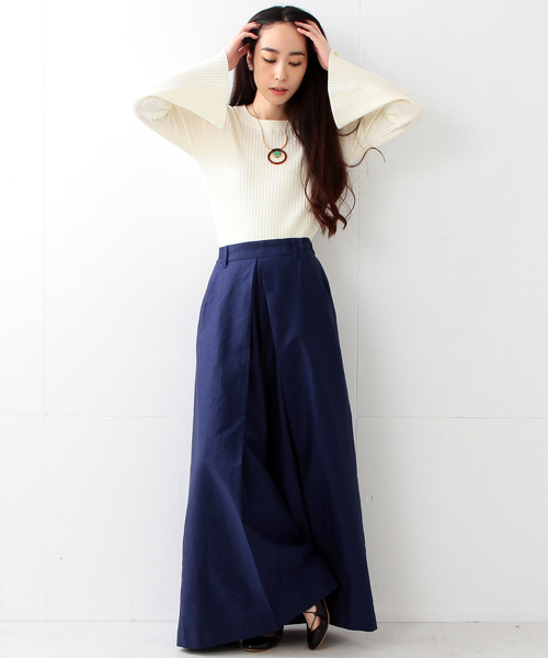 Ray BEAMS（レイビームス）の「◇RBS / リブ フレアスリーブ クルーネック（ニット/セーター・レディース・オフホワイト/ネイビー/ベージュ・ONE SIZE）」の5枚目の写真