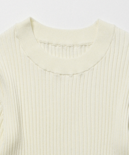 Ray BEAMS（レイビームス）の「◇RBS / リブ フレアスリーブ クルーネック（ニット/セーター・レディース・オフホワイト/ネイビー/ベージュ・ONE SIZE）」の18枚目の写真
