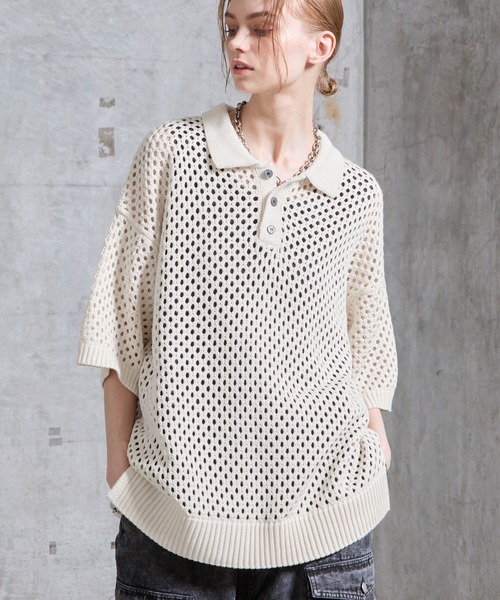 SERACE（セラス）の「【SERACE】Loose openwork mesh short sleeve knit polo shirt / ルーズ透かし編みメッシュ半袖ニットポロシャツ（ポロシャツ・メンズ・ブルー/ホワイト/ブラック・M/L/S）」の4枚目の写真