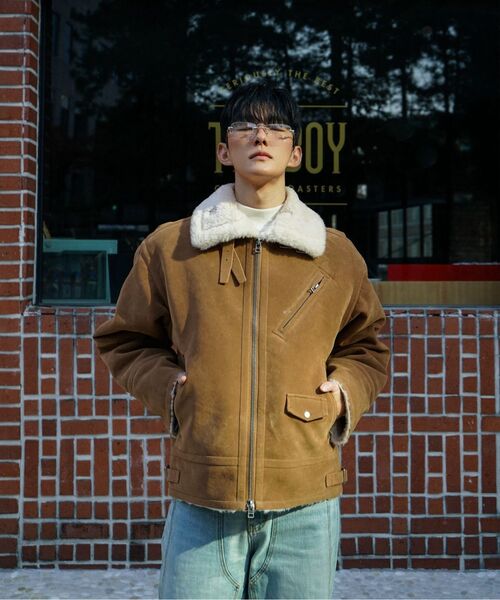 KIIMUIR(キミュア)の「スエードムートン_キャメル(ムートンコート・メンズ・キャメル・MEDIUM/LARGE/X-LARGE)」の8枚目の写真