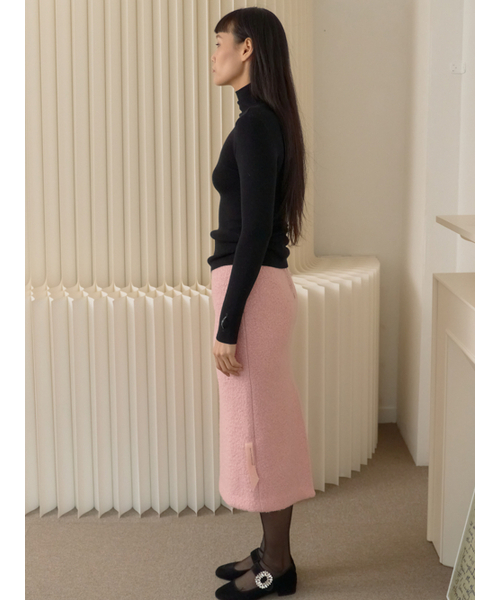 Sorry,Too Much Love(ソーリートゥーマッチラブ)の「Soft Fine Rib Turtleneck Knit_Black(ニット/セーター・レディース・その他・FREE)」の4枚目の写真