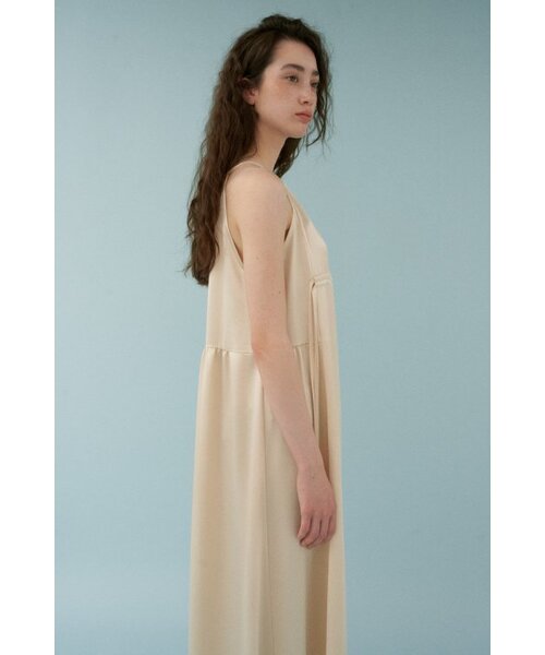 MUARMUS(ムアルムス)の「Honey Satin Dress - Begie(ワンピース・レディース・その他・FREE)」の3枚目の写真