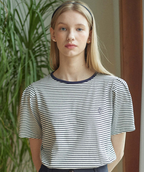 NONLOCAL(ノンローカル)の「Stripe Puff Sleeve T-shirt - White Stripe(Tシャツ/カットソー・レディース・その他・FREE)」の1枚目の写真