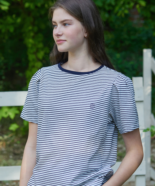 NONLOCAL(ノンローカル)の「Stripe Puff Sleeve T-shirt - White Stripe(Tシャツ/カットソー・レディース・その他・FREE)」の2枚目の写真