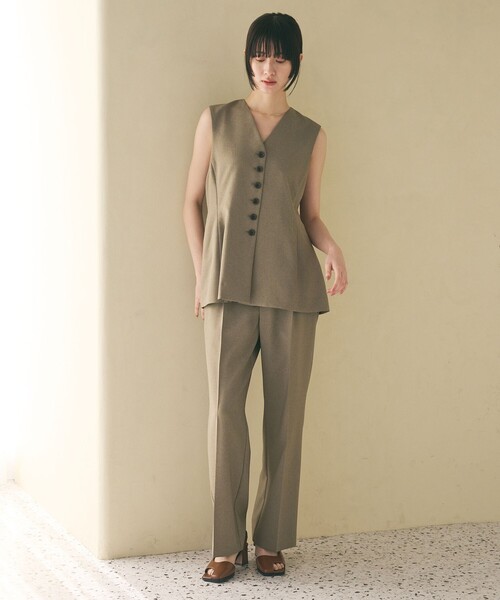 BEAUTY&YOUTH UNITED ARROWS（ビューティーアンドユースユナイテッドアローズ）の「【WEB限定 Wardrobe DAILY MINIMAL】メランジ ペプラムベスト ウォッシャブル（ベスト・レディース・モカ/ブラック・S/M）」の6枚目の写真