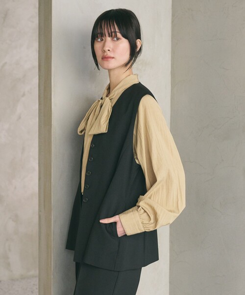 BEAUTY&YOUTH UNITED ARROWS（ビューティーアンドユースユナイテッドアローズ）の「【WEB限定 Wardrobe DAILY MINIMAL】メランジ ペプラムベスト ウォッシャブル（ベスト・レディース・モカ/ブラック・S/M）」の13枚目の写真