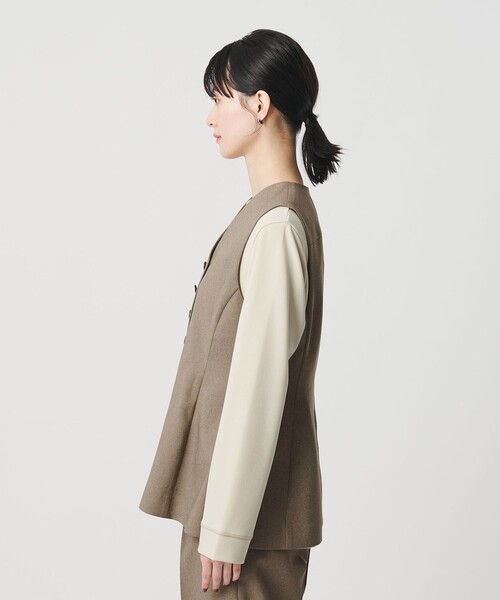 BEAUTY&YOUTH UNITED ARROWS（ビューティーアンドユースユナイテッドアローズ）の「【WEB限定 Wardrobe DAILY MINIMAL】メランジ ペプラムベスト ウォッシャブル（ベスト・レディース・モカ/ブラック・S/M）」の16枚目の写真