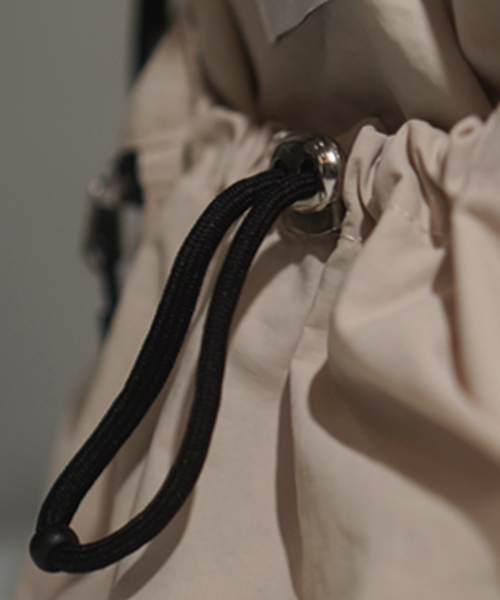 MASMARULEZ（マスマルールズ）の「[INT] Mini flap backpack _ Beige（バックパック/リュック・レディース・その他・FREE）」の9枚目の写真