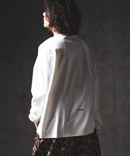 GLIMCLAP(グリムクラップ)の「mlt5568-Airy Smooth Fabric Long Sleeve T-Shirt ロングスリーブカットソー(201-028-gls-cg)(Tシャツ/カットソー・メンズ・ブラック/ホワイト/ベージュ/チャコール・L/M/S)」の10枚目の写真
