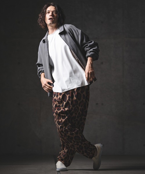 GLIMCLAP(グリムクラップ)の「mlt5568-Airy Smooth Fabric Long Sleeve T-Shirt ロングスリーブカットソー(201-028-gls-cg)(Tシャツ/カットソー・メンズ・ブラック/ホワイト/ベージュ/チャコール・L/M/S)」の14枚目の写真