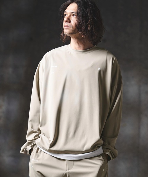 GLIMCLAP(グリムクラップ)の「mlt5568-Airy Smooth Fabric Long Sleeve T-Shirt ロングスリーブカットソー(201-028-gls-cg)(Tシャツ/カットソー・メンズ・ブラック/ホワイト/ベージュ/チャコール・L/M/S)」の21枚目の写真
