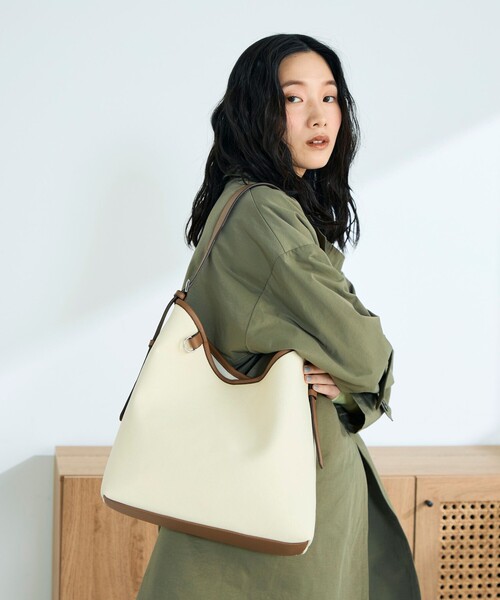 fredy emue（フレディエミュ）の「異素材コンビワンハンドルバッグ（ショルダーバッグ・レディース・ブラック系その他/ブラウン/ホワイト系その他・FREE）」の12枚目の写真