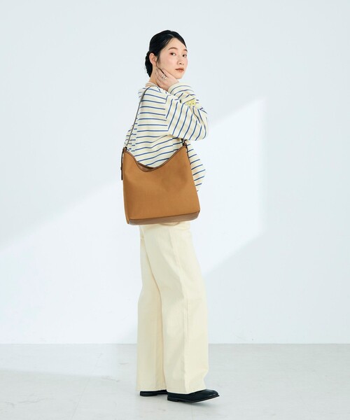 fredy emue（フレディエミュ）の「異素材コンビワンハンドルバッグ（ショルダーバッグ・レディース・ブラック系その他/ブラウン/ホワイト系その他・FREE）」の14枚目の写真