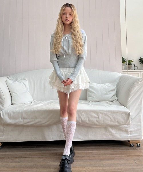 MORE self LOVE(モアセルフラブ)の「シャツレイヤードカットトップス(Tシャツ/カットソー・レディース・グレー・FREE)」の12枚目の写真