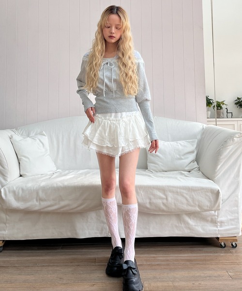 MORE self LOVE(モアセルフラブ)の「シャツレイヤードカットトップス(Tシャツ/カットソー・レディース・グレー・FREE)」の13枚目の写真