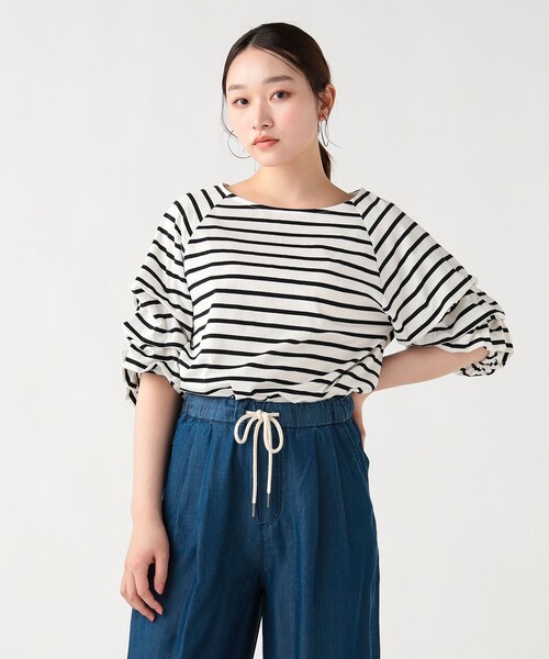 BEAMS HEART（ビームスハート）の「【デコルテ美人と二の腕カバーを両立】タック バルーンスリーブ シルケット プルオーバー（Tシャツ/カットソー・レディース・ホワイト/その他2/その他1/チャコールグレー・FREE）」の3枚目の写真