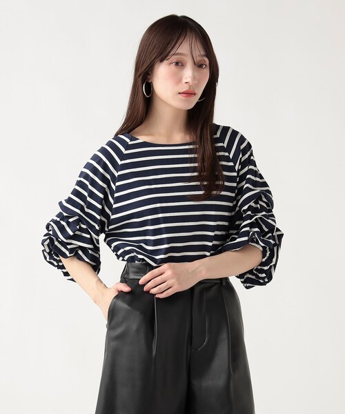 BEAMS HEART（ビームスハート）の「【デコルテ美人と二の腕カバーを両立】タック バルーンスリーブ シルケット プルオーバー（Tシャツ/カットソー・レディース・ホワイト/その他2/その他1/チャコールグレー・FREE）」の18枚目の写真