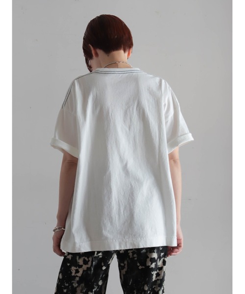 FIL DE FER(フィルデフェール)の「ジラフプリント クルーネックTEE(Tシャツ/カットソー・レディース・グリーン/ボルドー/ネイビー・FREE)」の12枚目の写真