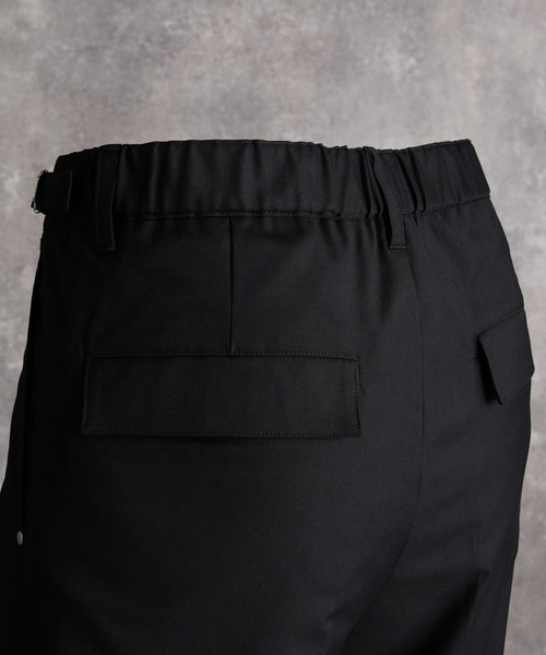 ADRER(アドラー)の「Extra Quality TR Flare Slacks / エクストラクオリティ TR フレアスラックス(スラックス・メンズ・チャコールグレー/ブラック・XS/L/M/S)」の14枚目の写真