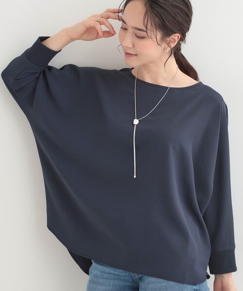 SHOO・LA・RUE（シューラルー）の「【着丈選べる/体型カバー/洗濯機可】さらさらとろん ドルマンブラウス（シャツ/ブラウス・レディース・ライトイエロー系/ピンク系/ピンク系9/サックスブルー系7/ネイビー/ライトイエロー系8/ブラウン系その他/サックスブルー/グレー系4/ブラウン系その他5/ネイビー系5/グレー・00）」の5枚目の写真