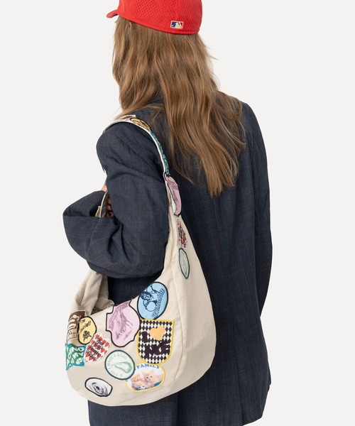 HEY!MrsROSE（ヘイミセスローズ）の「HEY! Mrs ROSE(ヘイ！ミセスローズ)HEY!Wappen BAG（ショルダーバッグ・レディース・ホワイト/ピンク/ブラック・FREE）」の11枚目の写真