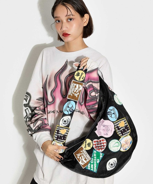 HEY!MrsROSE(ヘイミセスローズ)の「HEY! Mrs ROSE(ヘイ!ミセスローズ)HEY!Wappen BAG(ショルダーバッグ・レディース・ホワイト/ピンク/ブラック・FREE)」の6枚目の写真