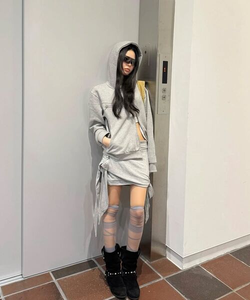 ROCKCAKE（ロックケーキ）の「Drape Wrap Mini Skirt - Gray（スカート・レディース・その他・SMALL）」の9枚目の写真