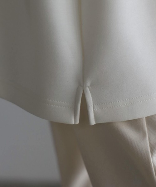 Cinderella(シンデレラ)の「Tシャツ レディース シャツ 春 夏 半袖 春夏 カットソー モックネック ドロップショルダー ゆったり 大きいサイズ かわいい おしゃれ ミドル丈 シンプル 無地 女性 きれいめ ダンボール 20代 30代 40代 50代 ブラック アイボリー ライトブルー ライトグリーン(Tシャツ/カットソー・レディース・ブラック/ライトブルー/ライトグリーン・FREE)」の20枚目の写真