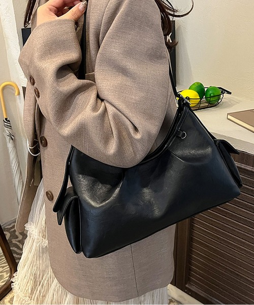 LA VORAGINE(ラ ヴォラジネ)の「アウトポケットショルダーバッグチャーム無し(ショルダーバッグ・レディース・アイボリー/ブラウン系その他/ブラウン/レッド/ブラック・FREE)」の16枚目の写真