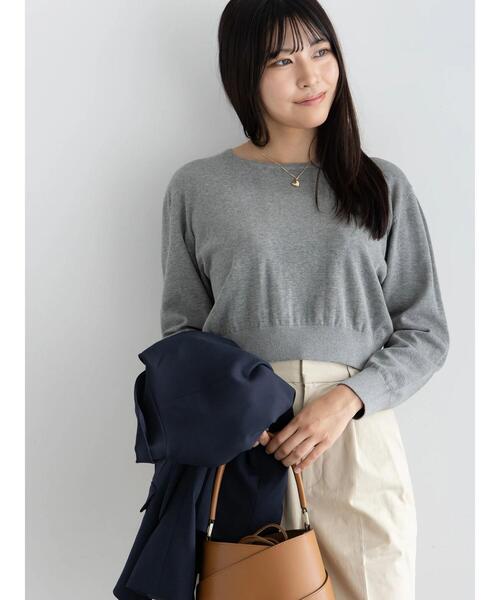 Te chichi(テチチ)の「コンパクトクルーネックニット【AOYAMA FASHION ASSOCIATION × Té chichi】(ニット/セーター・レディース・ネイビー/グレー・F)」の2枚目の写真