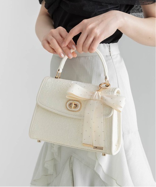 RANDA（ランダ）の「2WAY リボンチャームハンドバッグ（ハンドバッグ・レディース・アイボリー/ブラック/ピンク・FREE）」の11枚目の写真