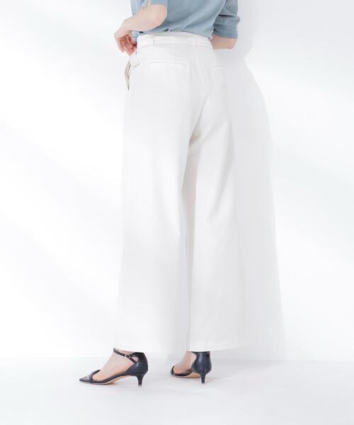 NATURAL BEAUTY BASIC（ナチュラルビューティーベーシック）の「【Oggi5月号掲載】◇＜骨格ナチュラル＞リネンブレンドパンツ（その他パンツ・レディース・ダークブラウン/ベージュ/オフホワイト・MEDIUM/P/S）」の19枚目の写真