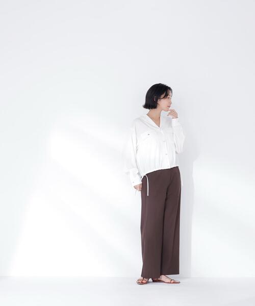 NATURAL BEAUTY BASIC（ナチュラルビューティーベーシック）の「【Oggi5月号掲載】◇＜骨格ナチュラル＞リネンブレンドパンツ（その他パンツ・レディース・ダークブラウン/ベージュ/オフホワイト・MEDIUM/P/S）」の7枚目の写真