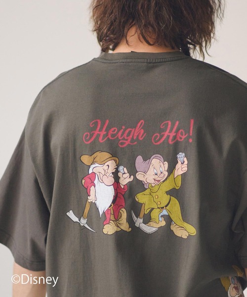 ADAM PATEK(アダムパテック)の「mt10343-ADAMPATEK -Snow White and the Seven Dwarfs multiT Tシャツ(AP2614041)(Tシャツ/カットソー・メンズ・ブラック/ホワイト・2/1)」の13枚目の写真