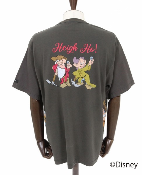 ADAM PATEK(アダムパテック)の「mt10343-ADAMPATEK -Snow White and the Seven Dwarfs multiT Tシャツ(AP2614041)(Tシャツ/カットソー・メンズ・ブラック/ホワイト・2/1)」の21枚目の写真