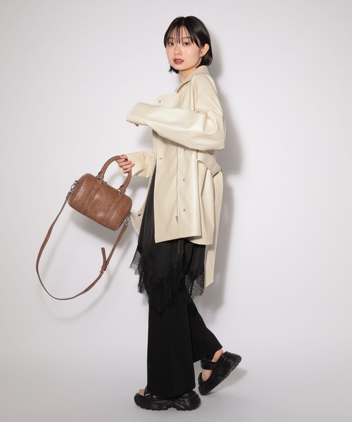 PAGEBOY（ページボーイ）の「フェイクレザールーズライダース（ライダースジャケット・レディース・オフホワイト/ブラック・FREE）」の4枚目の写真