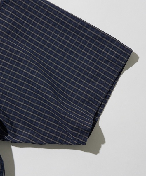 MAISON CLUB（メゾンクラブ）の「【MAISON CLUB】Outdoor Half Sleeve Shirt / アウトドア半袖シャツ　ボックスシルエット/ビッグポケット/ドローコード/着丈調整可能/短丈/クロップド/チェック/ミニタータンチェック（シャツ/ブラウス・メンズ・ネイビー/ブルー・L/M）」の8枚目の写真