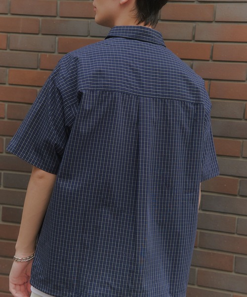 MAISON CLUB（メゾンクラブ）の「【MAISON CLUB】Outdoor Half Sleeve Shirt / アウトドア半袖シャツ　ボックスシルエット/ビッグポケット/ドローコード/着丈調整可能/短丈/クロップド/チェック/ミニタータンチェック（シャツ/ブラウス・メンズ・ネイビー/ブルー・L/M）」の20枚目の写真